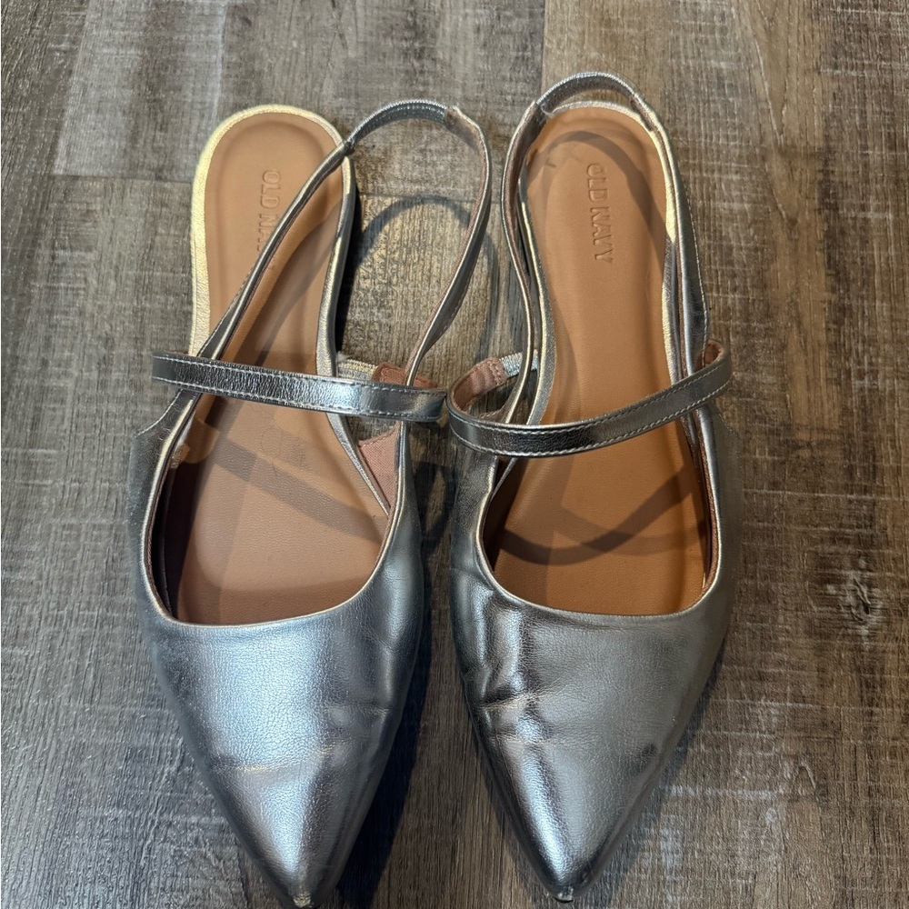 Old Navy Metallic Silver Slingback Flats